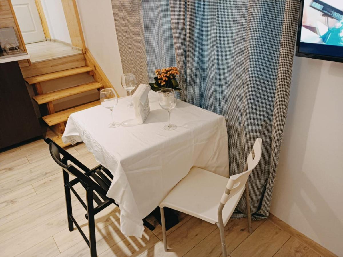 Piata Romana Luxury Apartment Bucureşti Ngoại thất bức ảnh